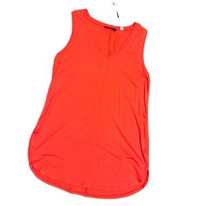 NWT Tahari Sleeveless Top